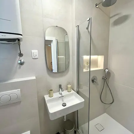 Old Town Bolero Luxury Apartamento *