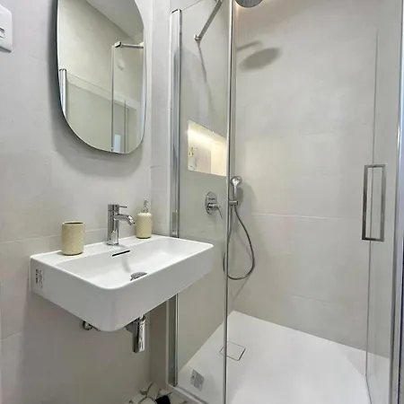 Old Town Bolero Luxury *